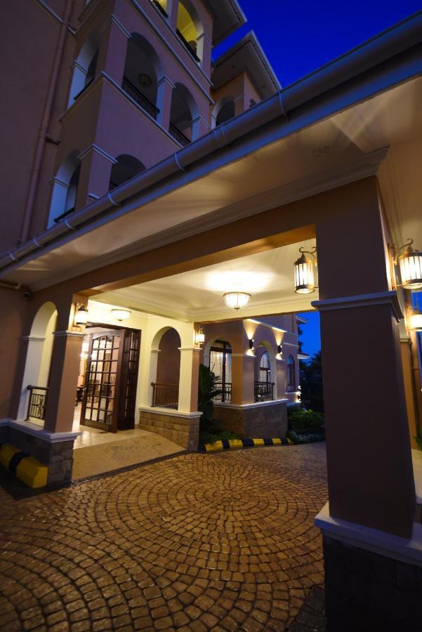 Casa Solada Hotel Kampala Exterior photo